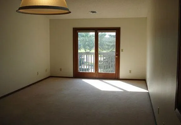 M & I Apartments — Photo 6