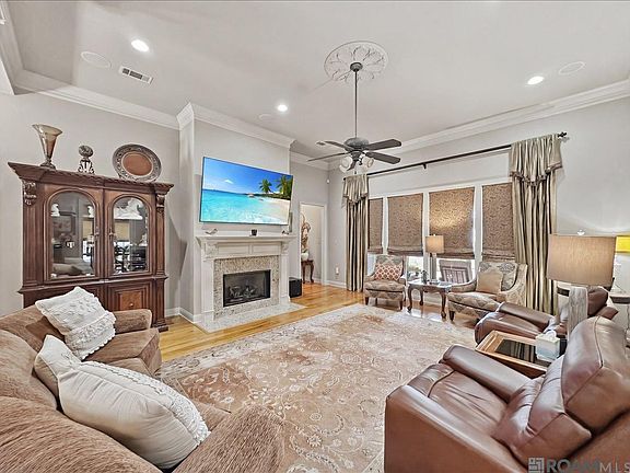2nd image of 18671 Old Cypress Cir