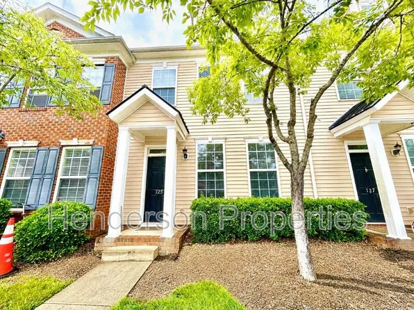 125 Charterhouse Ln, Fort Mill, SC 29715