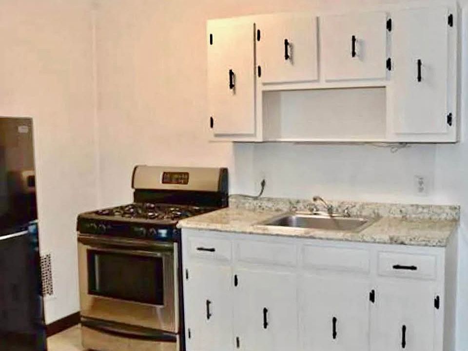 1st image of 2307 Sycamore St #1