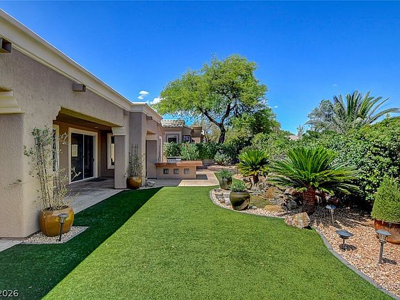 3rd image of 4648 Riva De Romanza St