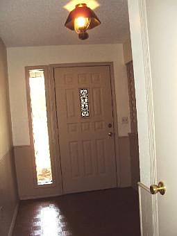 1st image of 402 S Williams St