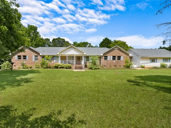 111 Shore Line Dr, Anderson, SC 29626