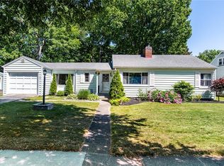 80 Coleridge Rd, Rochester, NY 14609