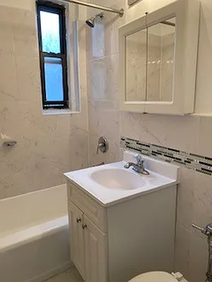 Rented by BSRG Realty | media 10