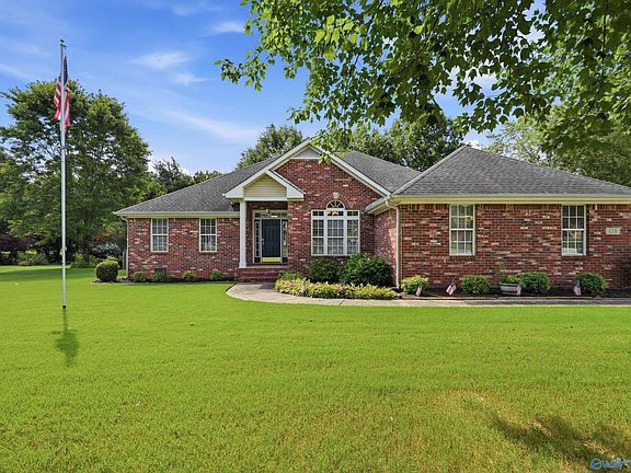 4th image of 128 River Downs Dr