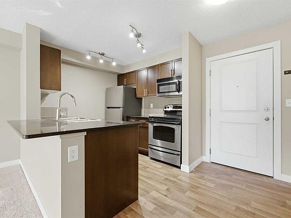 4th image of 625 S Glenbow Dr #1110