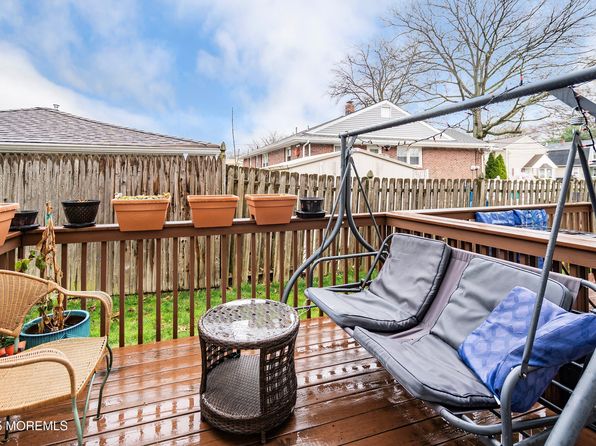 7 Staal Lane, Lodi, NJ 07644