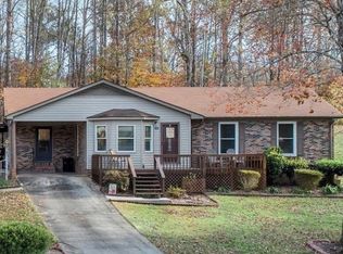 747 Crocker Rd, Seneca, SC 29672