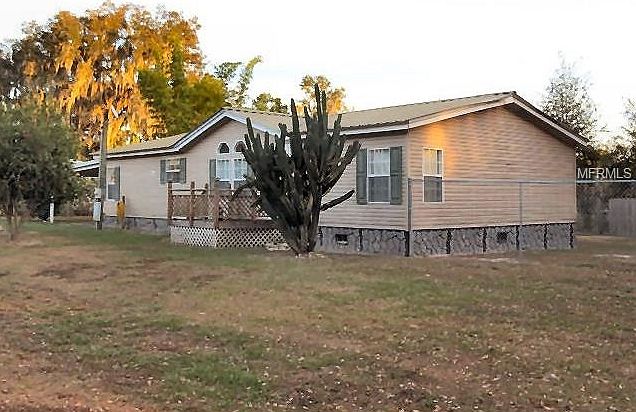 1st image of 4046 Shady View Dr