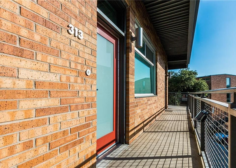 1st image of 2205 N Lamar Blvd Unit 313