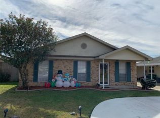 2713 Bayou Teche Dr, Marrero, LA 70072