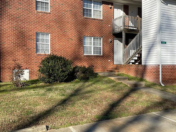 Paved parking, upstairs unit