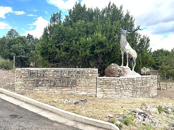 2nd image of Sky Crest Dr