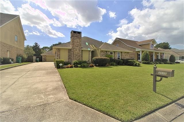 1st image of 3512 Lake Arrowhead Dr