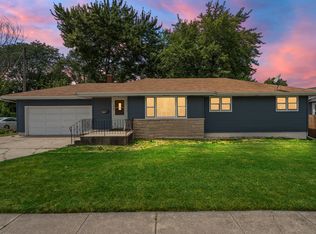 210 S Indiana Ave, Crown Point, IN 46307