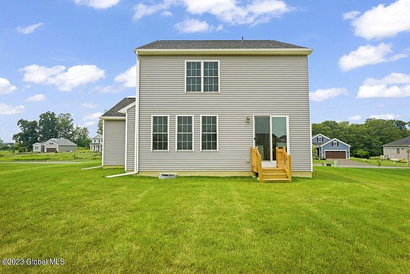 3rd image of 14 Clemens Drive
