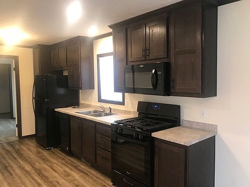 1st image of 22 Tammy Ln