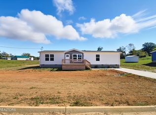 233 Songbird Way, White Pine, TN 37890