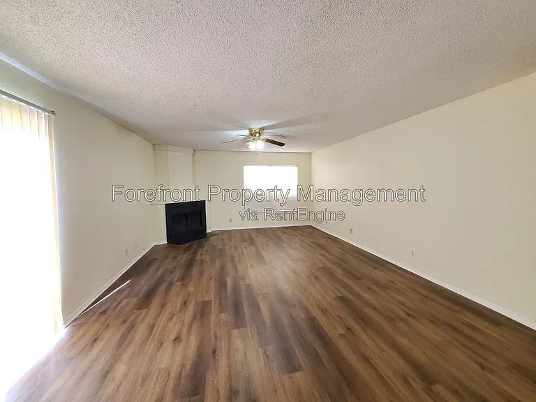 8219 Sunshine Trail Dr — Photo 7