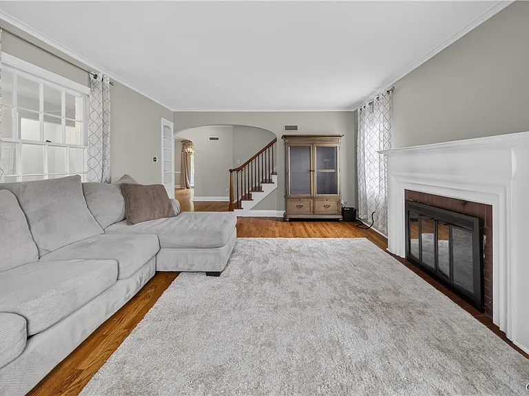 103 Pelham Rd — Photo 7