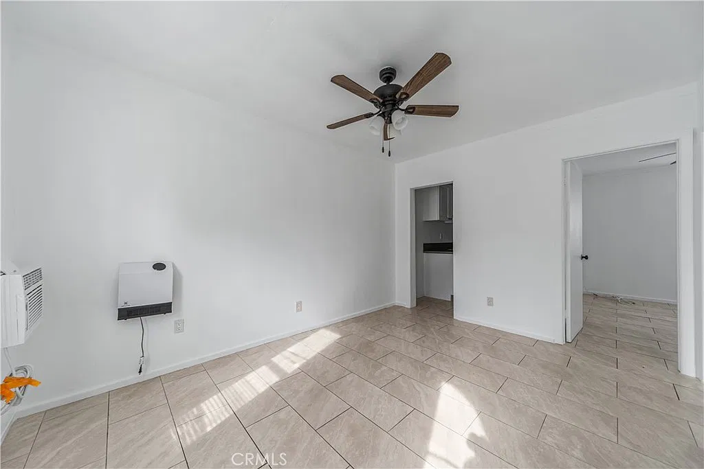 1 bed, 500 sqft, $1,850 — Photo 3