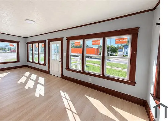3 bed, 2036 sqft, $1,800 — Photo 4