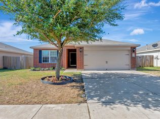 633 Lazy Crest Dr, Fort Worth, TX 76140