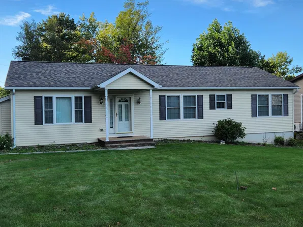 24 Fawn Dr, Hazle Township, PA 18202