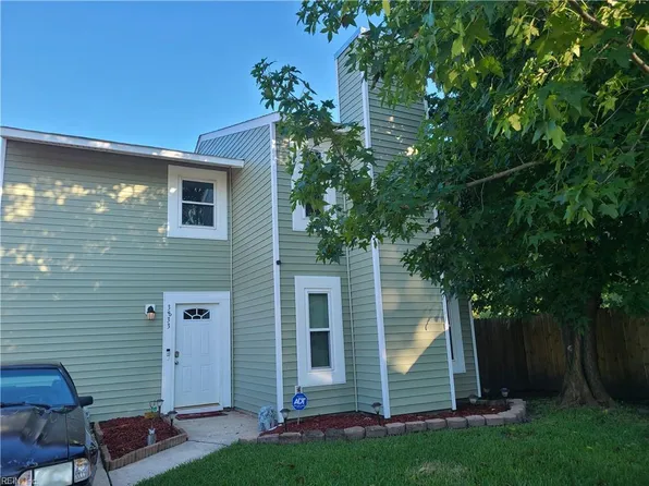3833 Harvest Ct, Portsmouth, VA 23703