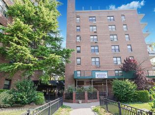 145 Lincoln Ave APT 1S, Staten Island, NY