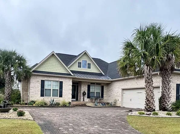 8443 N Shoreside Way NE, Leland, NC 28451