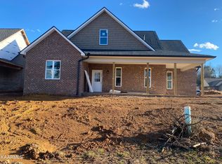 178 Crossroads Blvd, Oak Ridge, TN 37830