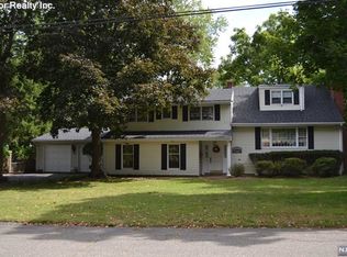 15 Sandra Pl, Harrington Park, NJ 07640