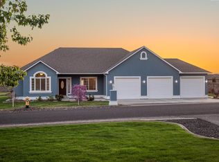 77002 E Timothy Ln, Kennewick, WA