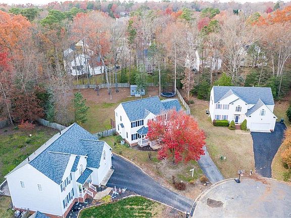 3rd image of 10400 Toston Ln