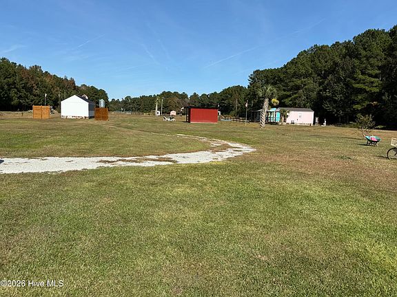 3rd image of 1237 Belgrade-Swansboro Road