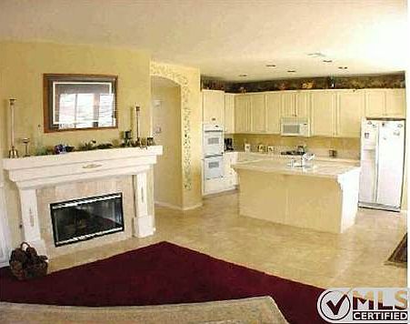 3rd image of 1020 Crimson Dr
