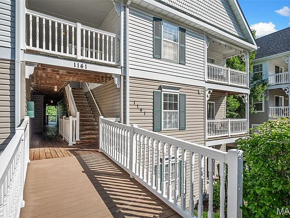 3rd image of 1141 Arbor Creek Dr APT 2C