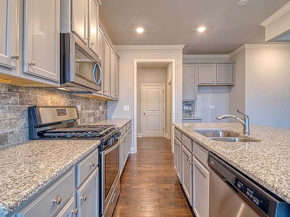 4th image of 4301 Birch Meadow Trl