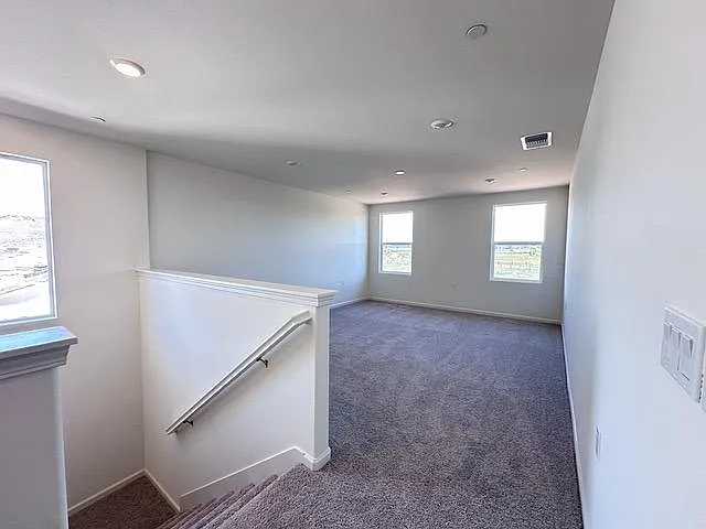 3285 Lourdes Ave — Photo 8