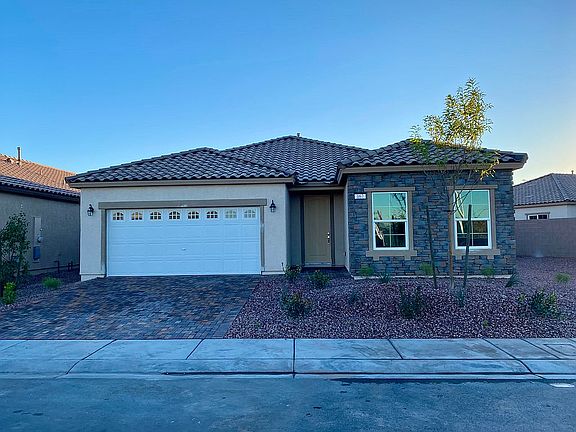 2nd image of 167 Cadenza Vista Pl