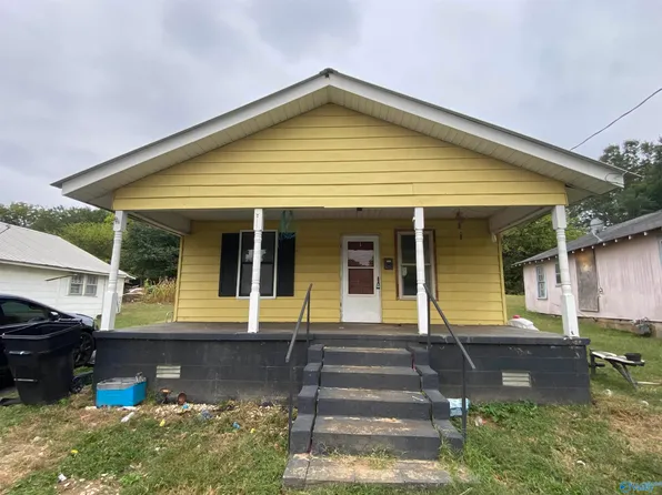 909 Godfrey Ave NE, Fort Payne, AL 35967