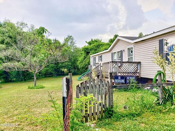 3rd image of 95 Camille Ln