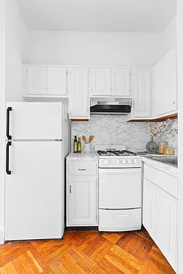 Sold by Compass | media 4