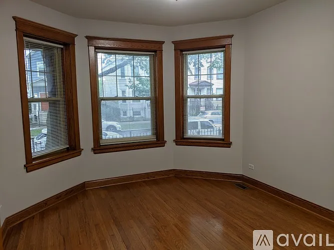 2 bed, 1250 sqft, $2,250 — Photo 3