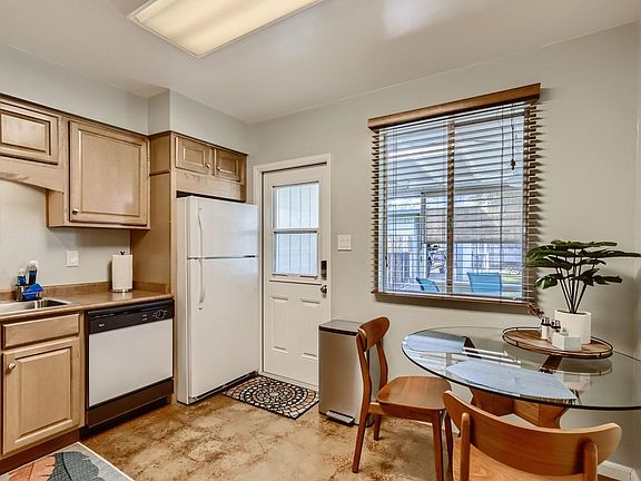 Kitchen to back patio