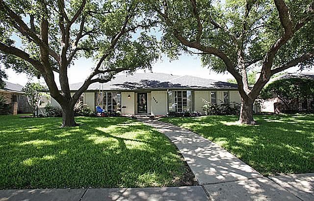 1st image of 3029 Stanford Dr