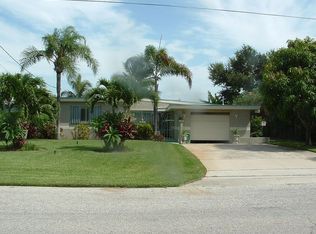 16438 Redington Dr, Redington Beach, FL 33708