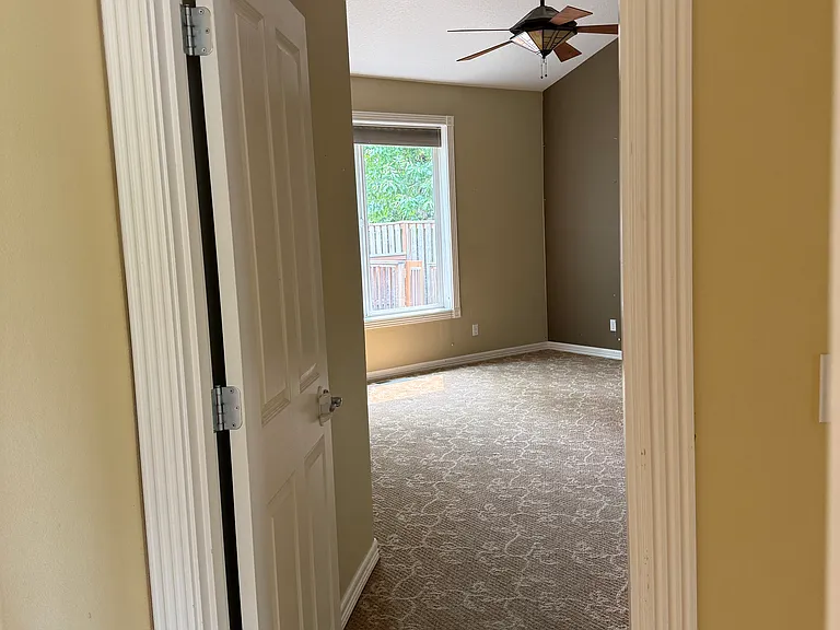 3228 N Main St — Photo 9